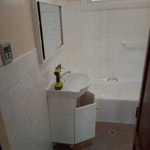 rsw1280 27 Bathroom Resurfacing