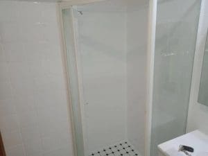 rsw1280 53 Bathroom Resurfacing
