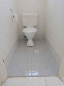 rsw1280 7 Bathroom Resurfacing, Feature Tile